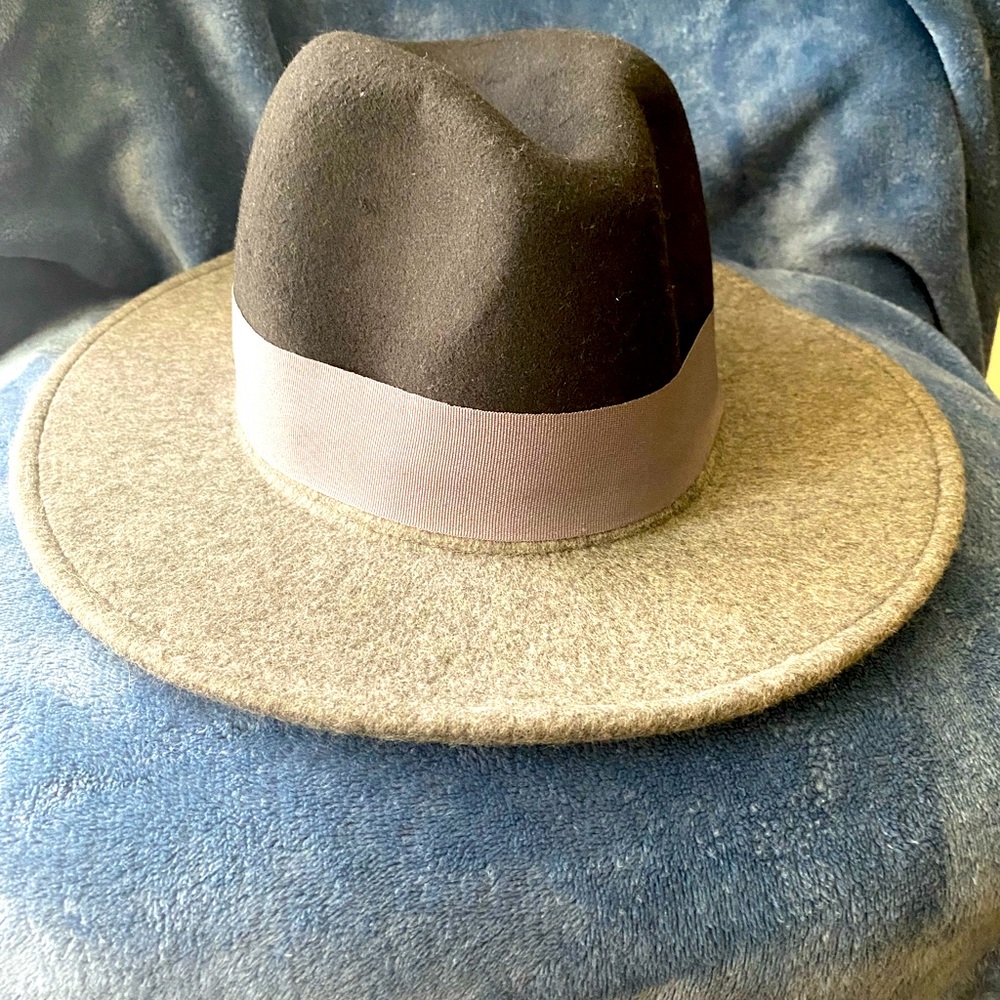 Venus Fedora
